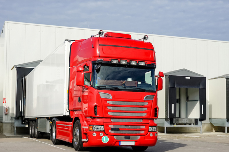 Protezioni antiurto industriali per il settore trasporti e logistica